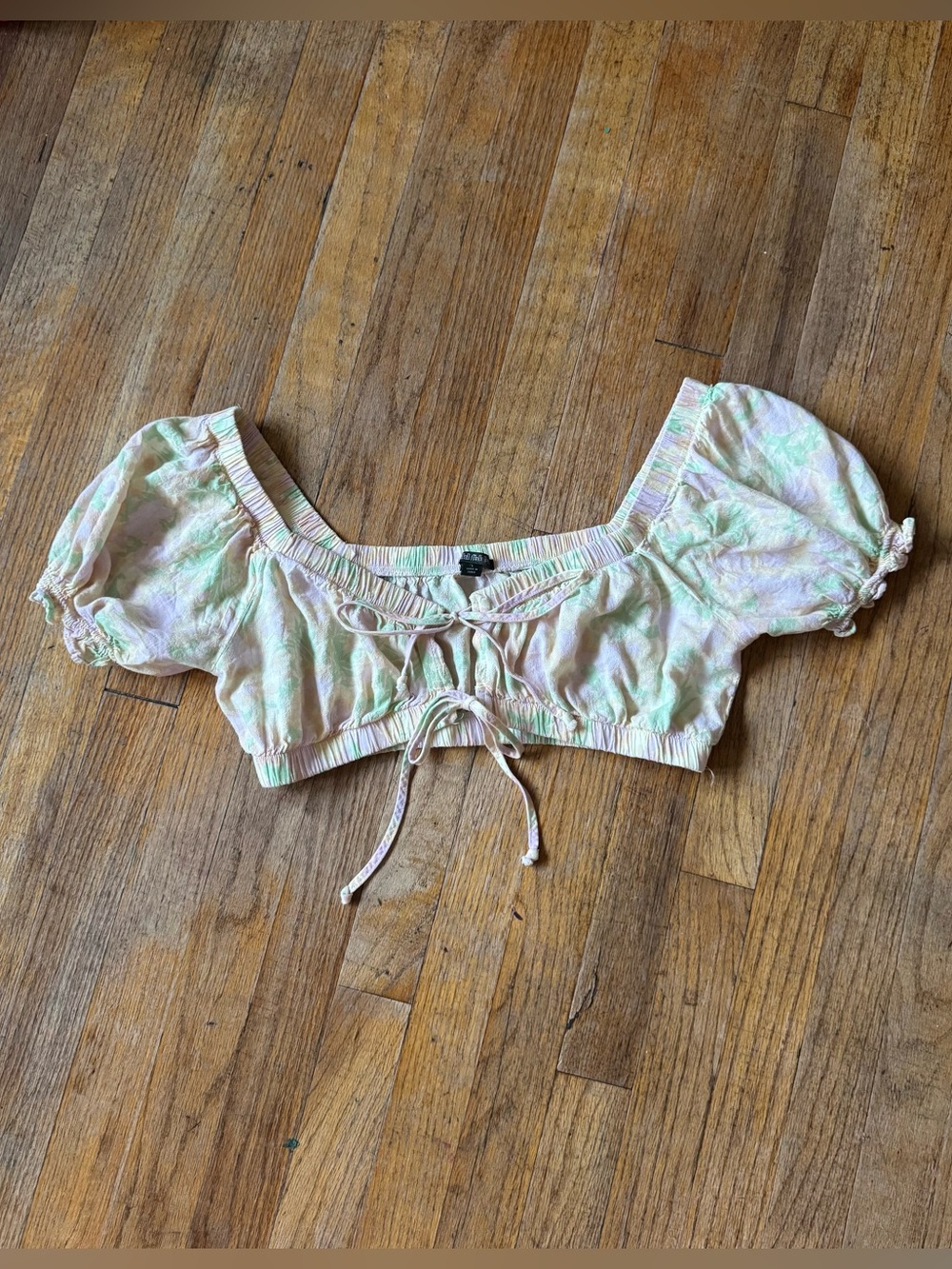 Wild Fable Tropical Pastel crop top